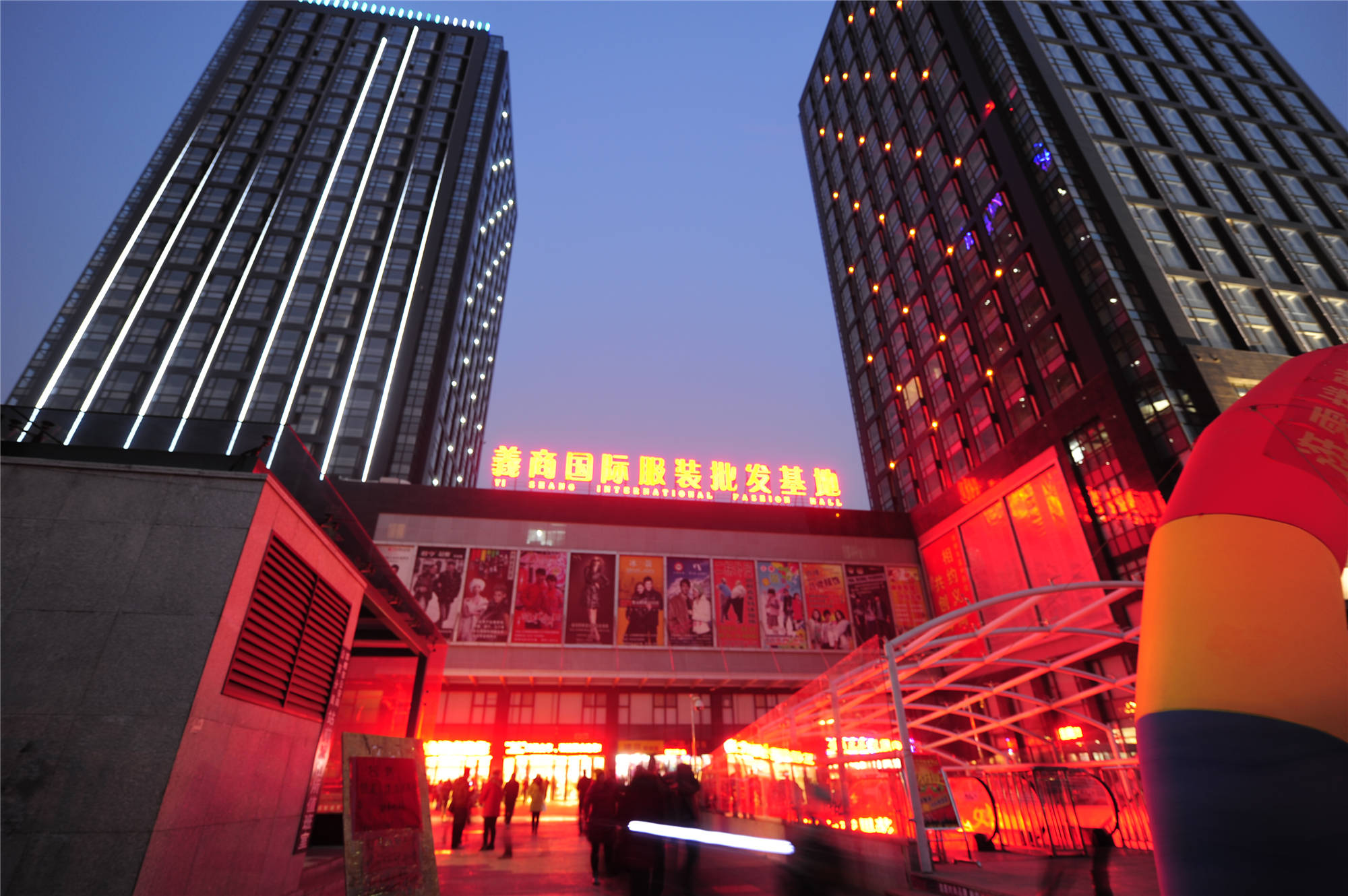 ���̹���